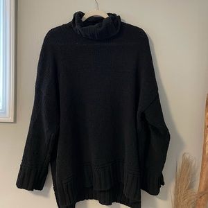 Women’s size large Aerie sweater